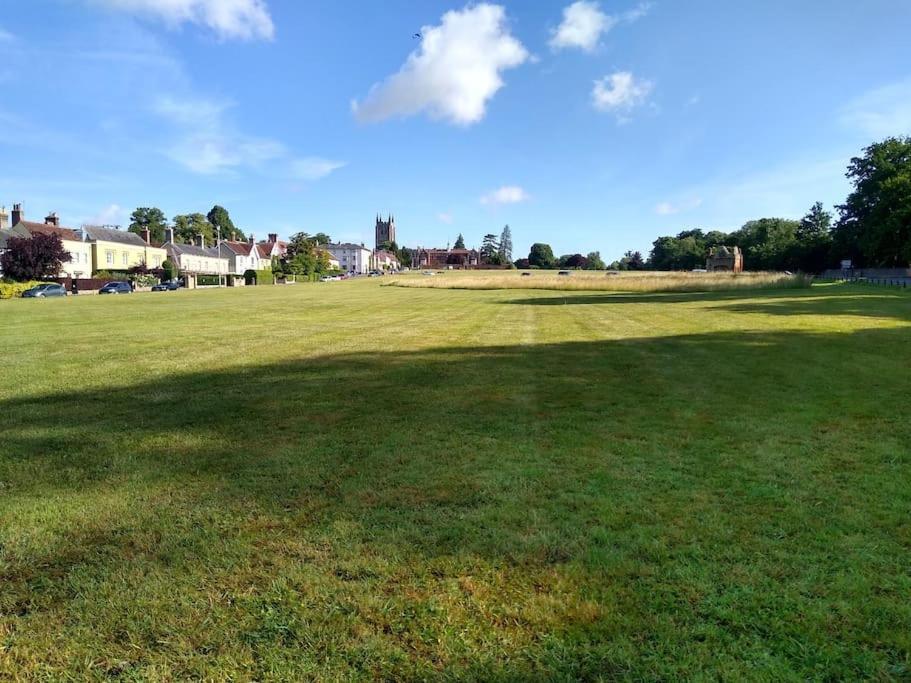 The Walled Garden Long Melford Bagian luar foto