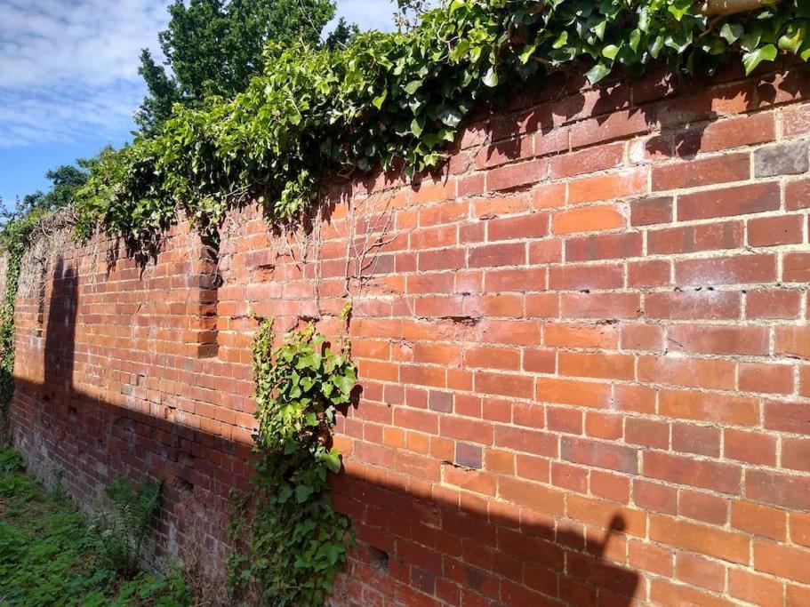 The Walled Garden Long Melford Bagian luar foto